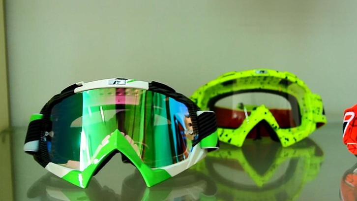 Goggles(2)