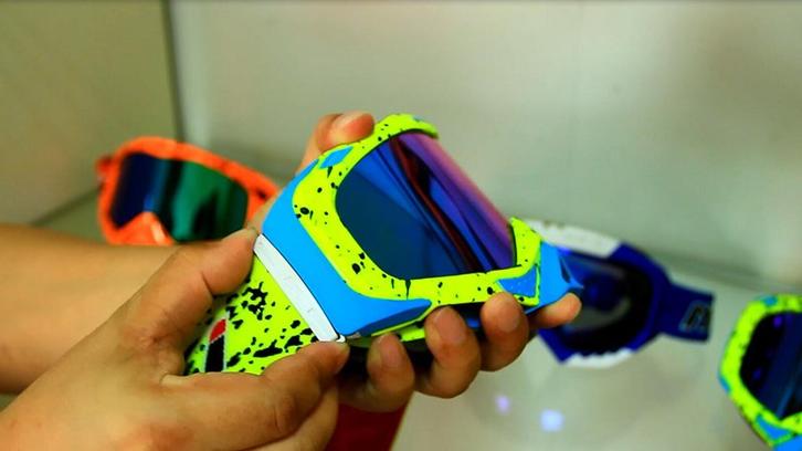Goggles(4)
